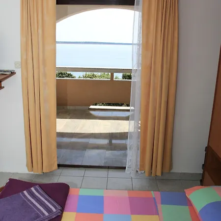 Apartment Mak
