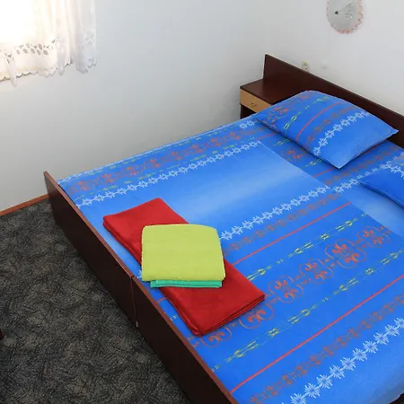 Mak Apartment *