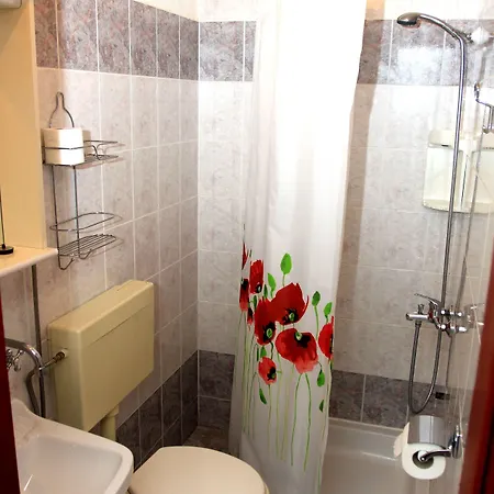 Mak Apartment Mandre