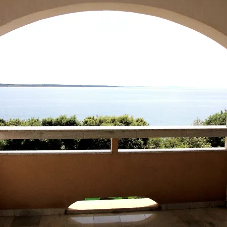 Apartment Mak Mandre
