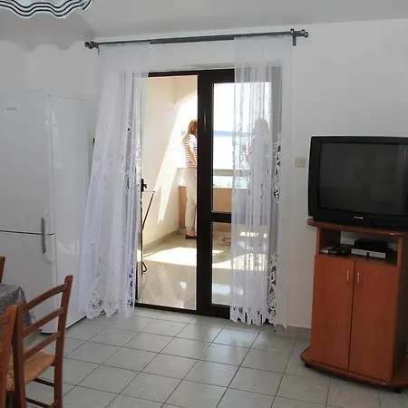 Mak Apartment Mandre