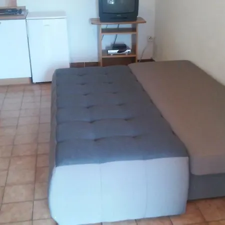 Mak Apartment *