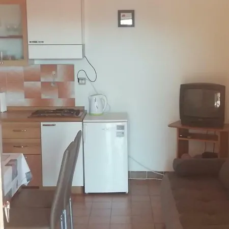 Apartment Mak Mandre